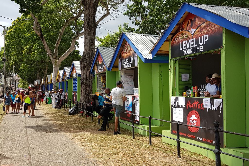 Vendors mixed on glass bottle ban Trinidad Guardian