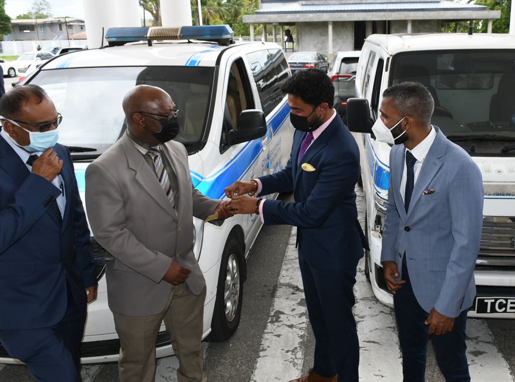 Chaguanas Chamber gives cops two refurbished vehicles to help fight