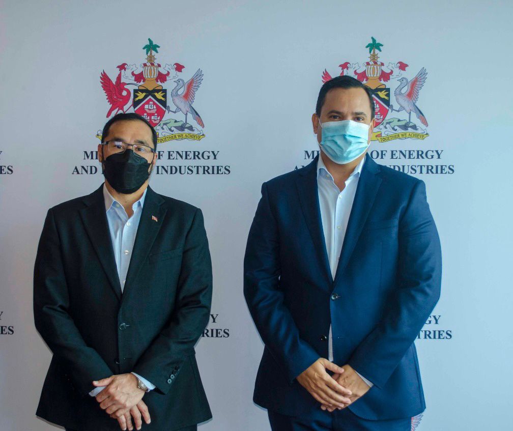 Minister Young meets with the Managing Director of DeNovo Energy ...
