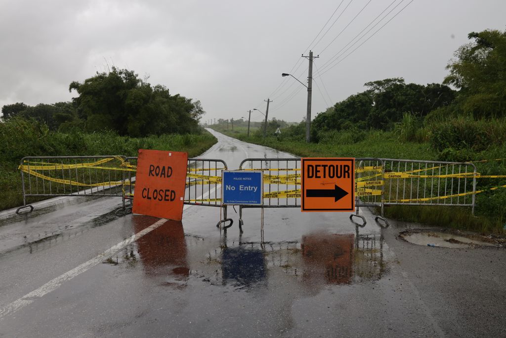 Slapper af Prisnedsættelse definitive Ministry closes Tasker Road - Trinidad Guardian