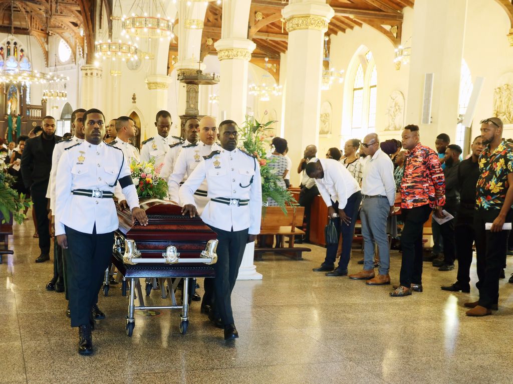 Priest calls for ‘end to ugliness’ in T&T at prison officer’s funeral