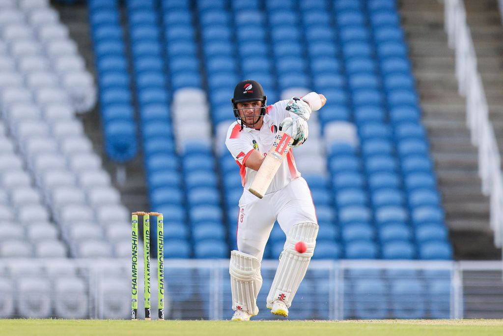 Red Force and Pride make strong starts in crucial final round