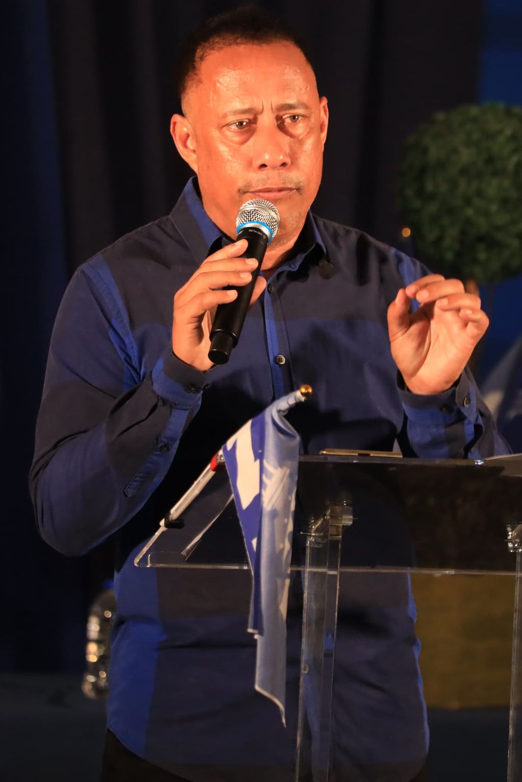 Griffith: Alexander must serve all citizens