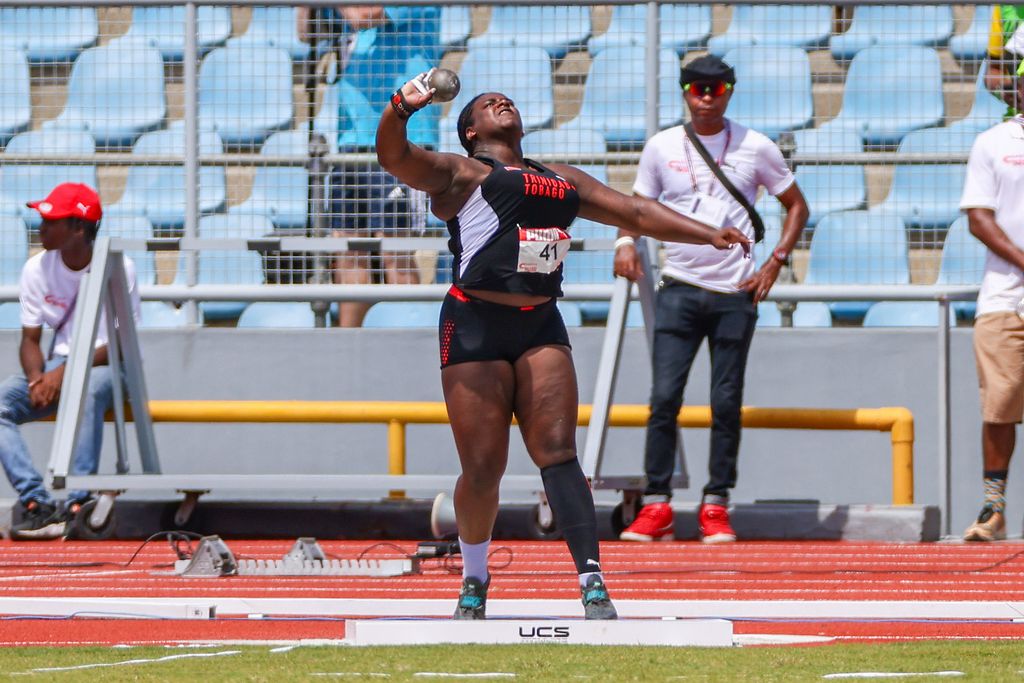 Lindo places 2nd in weight throw at Millrose Games
