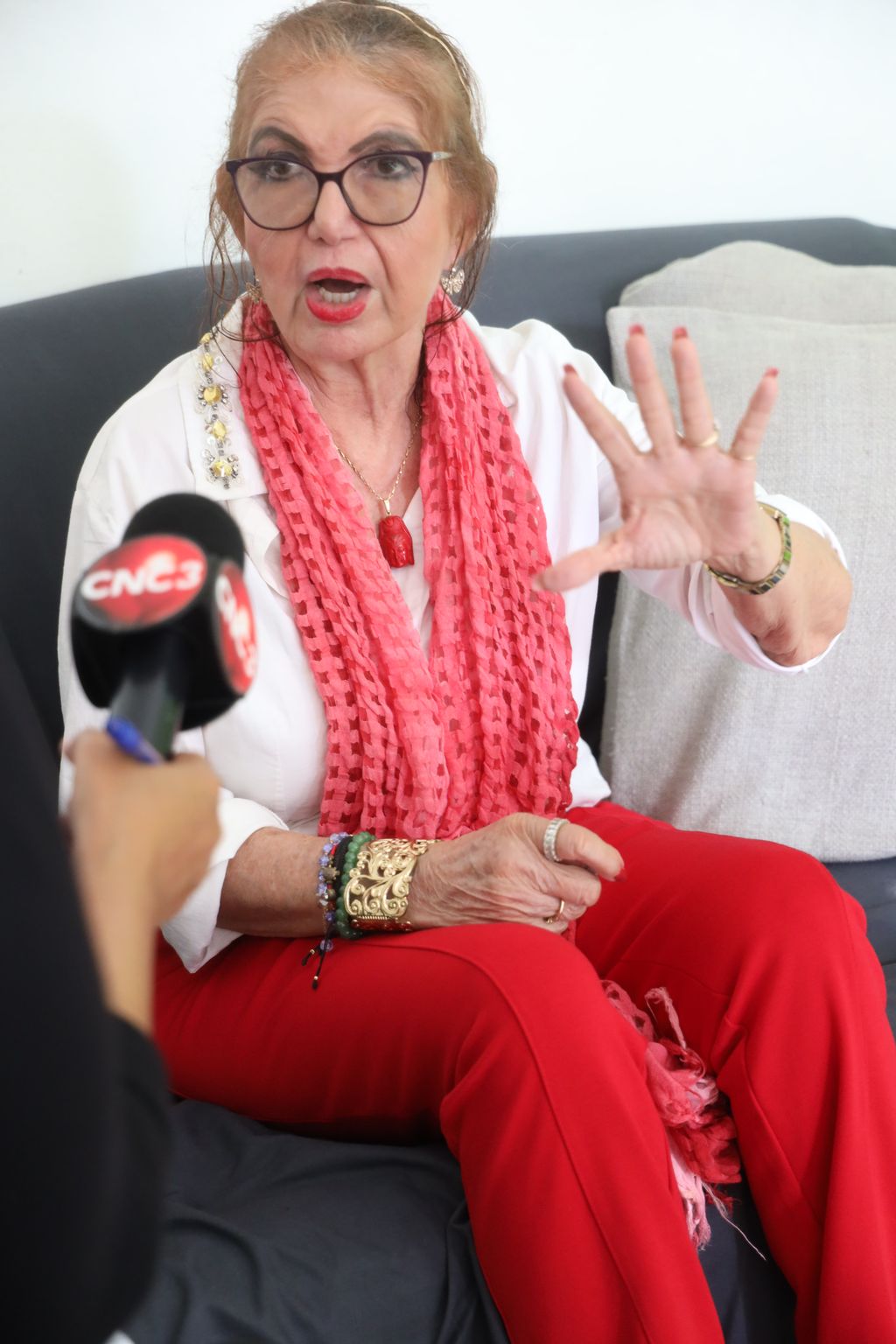 Govt cuts 3,518 Venezuelan work permits