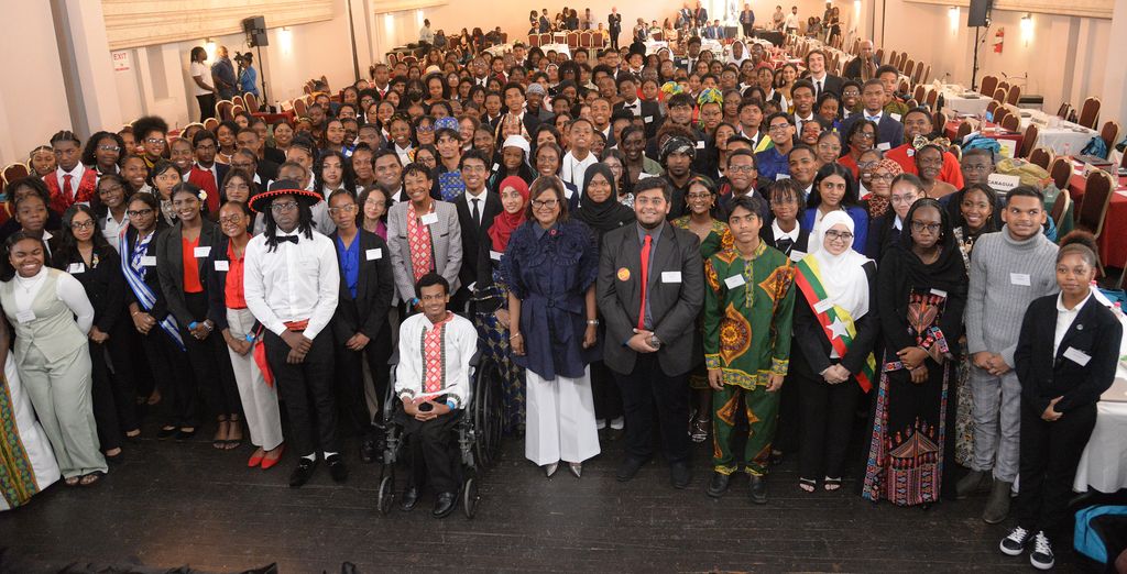 President Kangaloo calls on youth