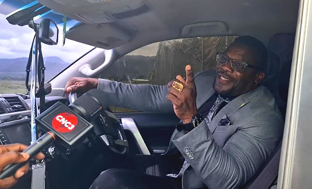 Minister hails US ships for halting arms and drug traffickers