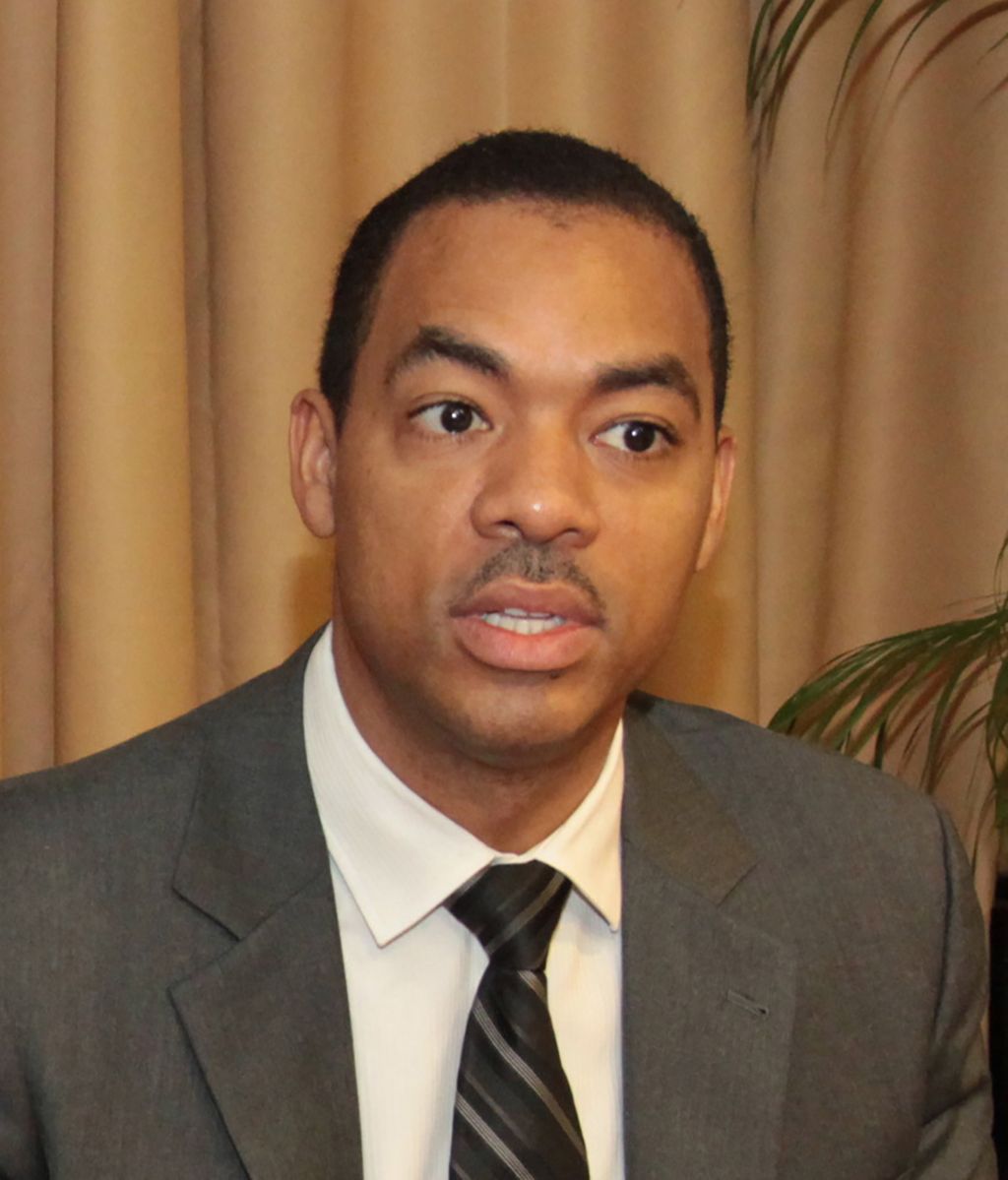 First Citizens lowers US$ credit card limit