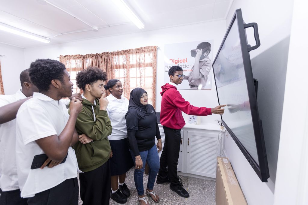 Digicel Foundation expands Innovation Labs to five more special schools