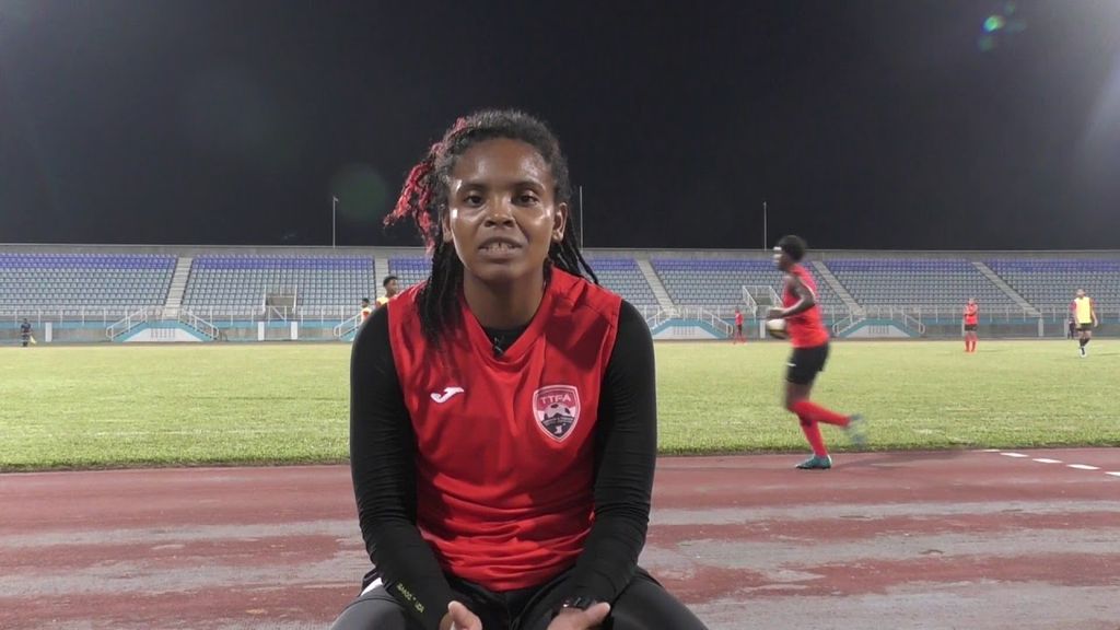 Russell rallies U-17 women for Concacaf Qualifiers with “different flavour”