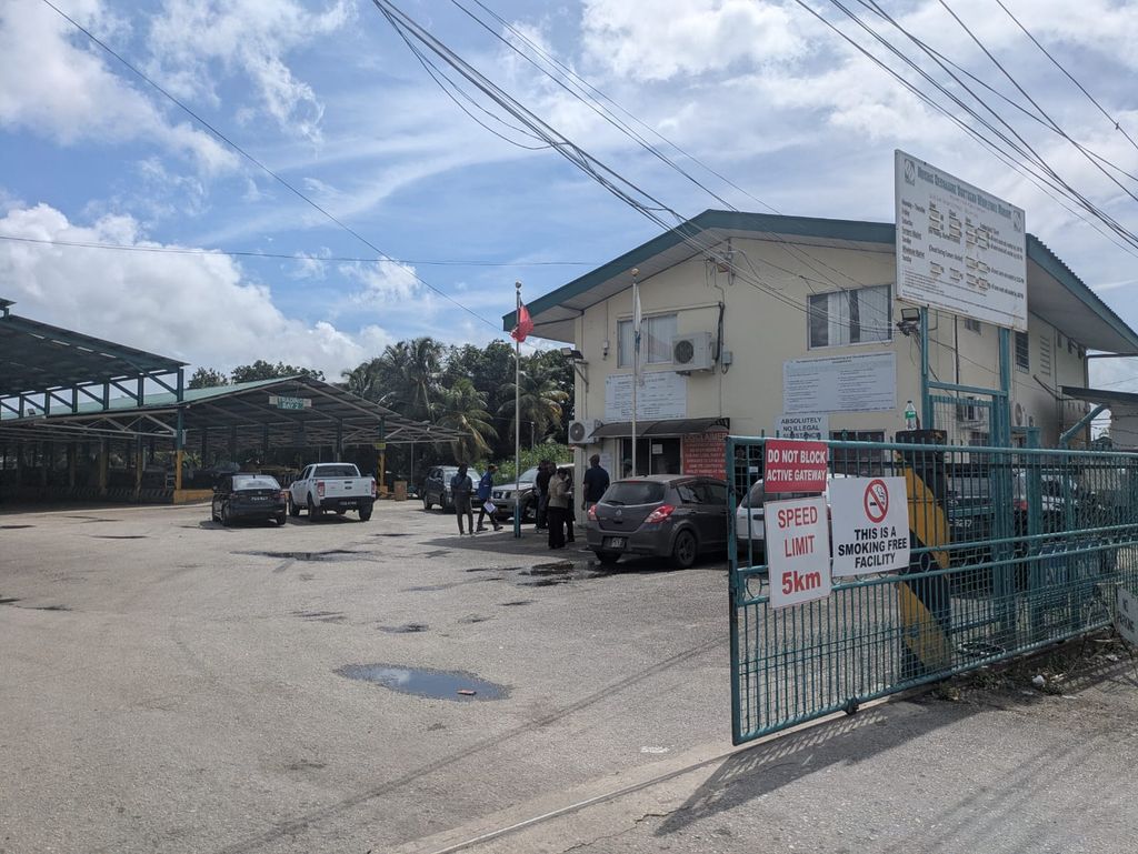 Transport Commissioner denies licensing officers locked farmers inside Macoya market