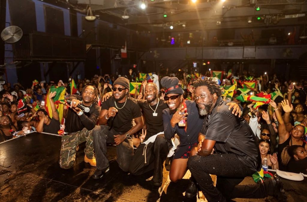 Grenadian jab anthems spice up T&T Carnival