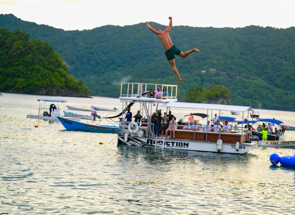 Døds Diving returns to Charlotteville in May