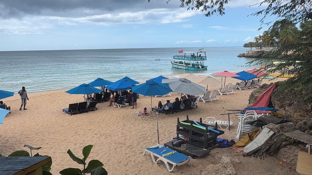 Tobago hotels at near capacity for Easter weekend