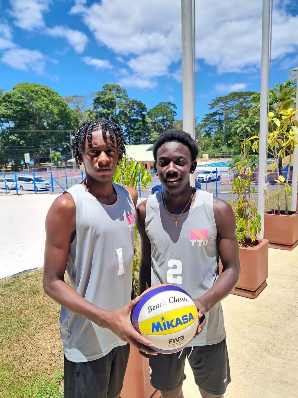 Sparks, Cedeno repeat as U-18 beach volleyball champs