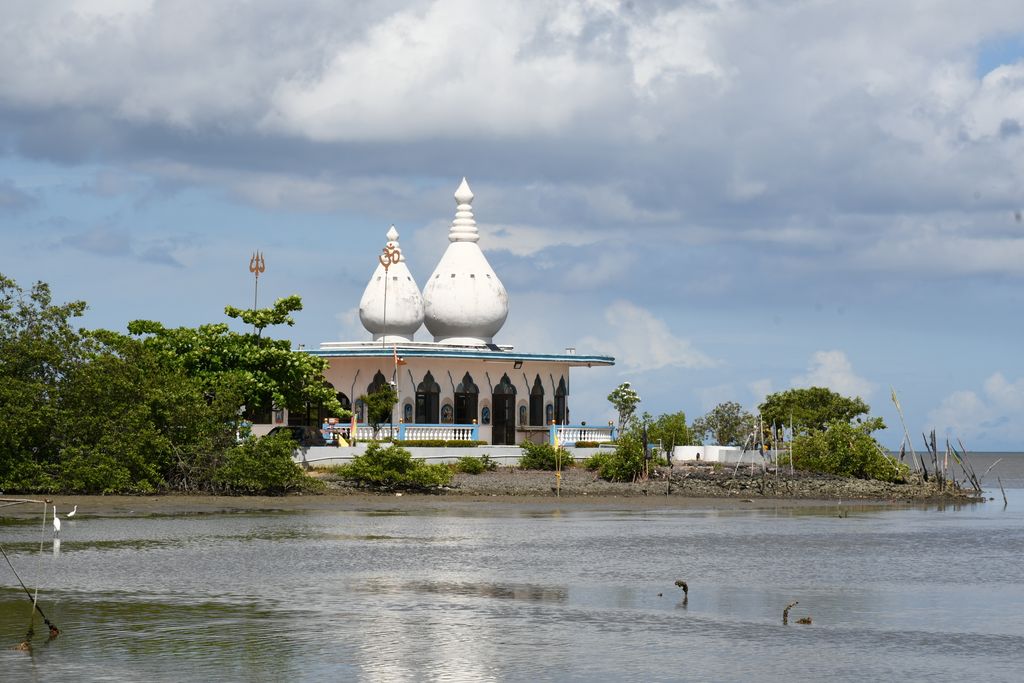 The Temple in the Sea, Waterloo.