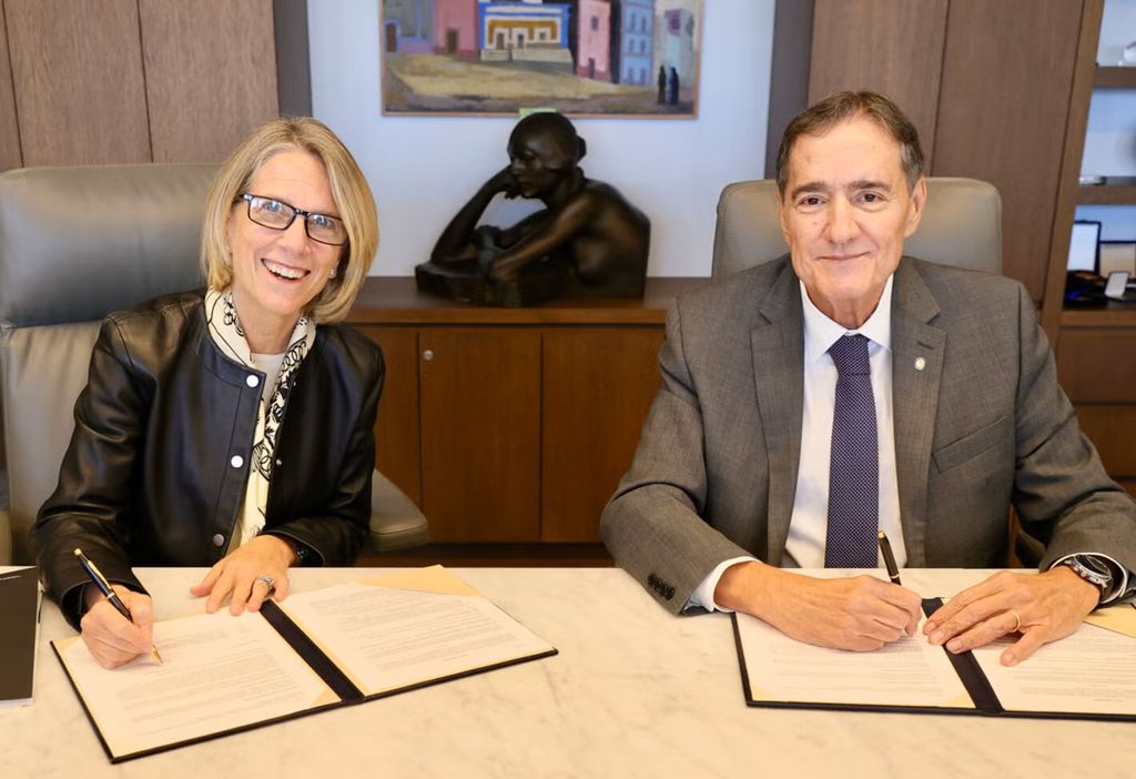 PAHO provides Latin America and the Caribbean with new access to HIV drugs
