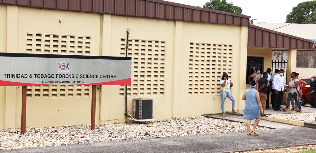 Employees complain about conditions at Forensic Science Centre ...
