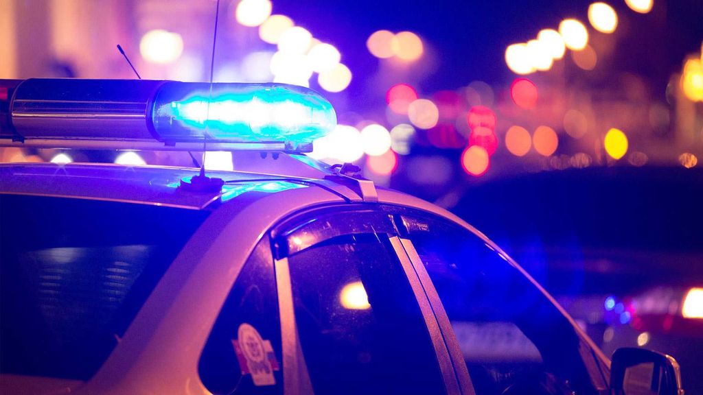 Man dies, driver wounded after Carapo shooting - Vimarsana News