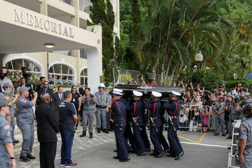 Pelé buried at cemetery in Brazilian city he made famous - Trinidad ...