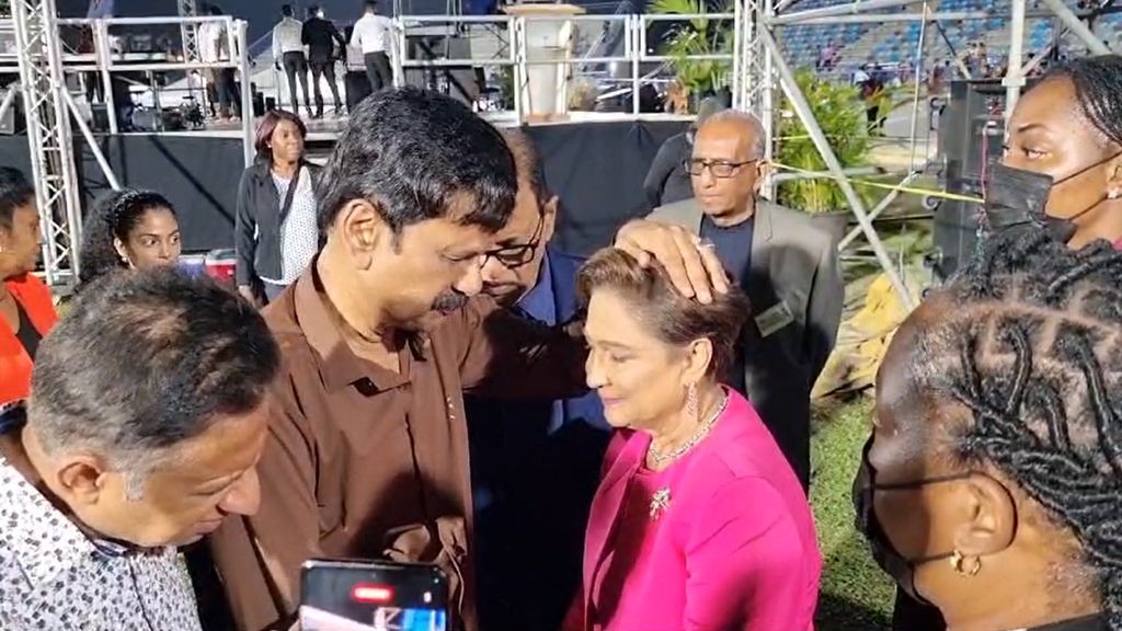 Kamla gets blessing from visiting Evangelist PS Rambabu - Trinidad Guardian