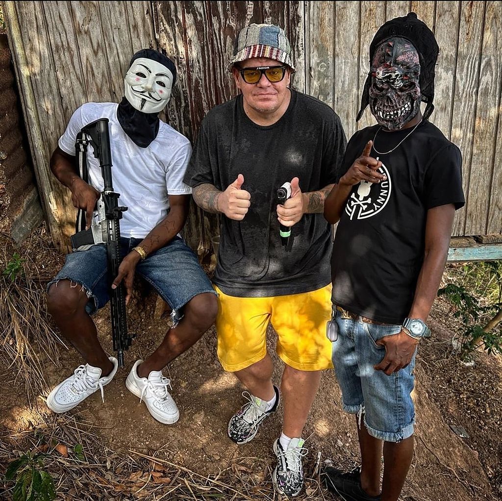 Local gangsters tell YouTuber: We're a family, all about love and peace - Vimarsana News