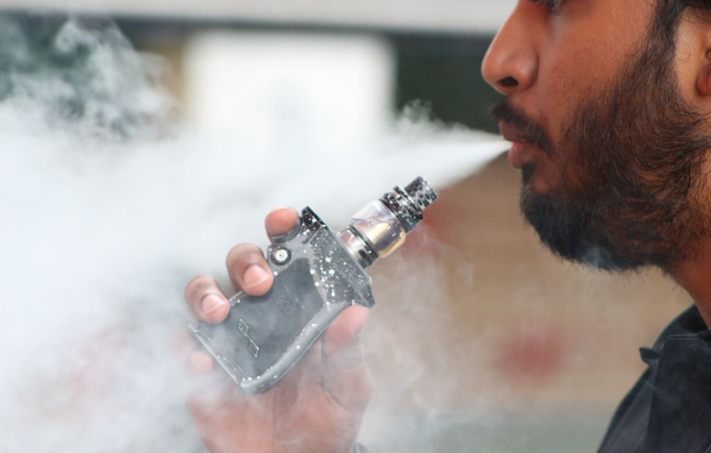 Health seeking to reduce appeal of vaping, e-cigs