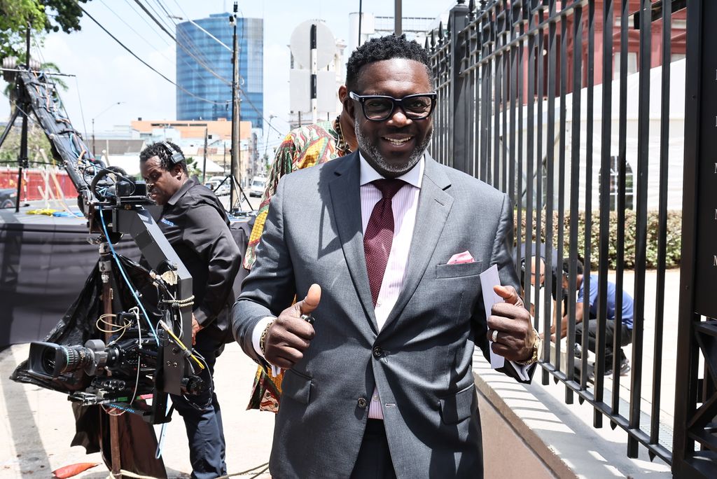 Former PSA leader and PDP political leader Watson Duke makes his way to attend the ceremonial opening of Parliament on May 23.